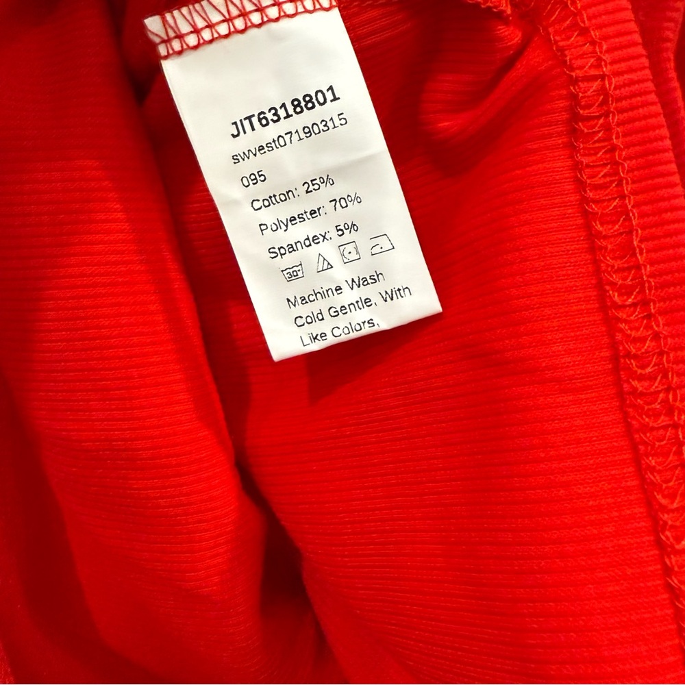 Red Ribbed Cropped Cami Top - Picture 7 of 7